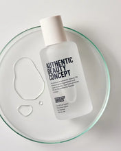 Cargar imagen en el visor de la galería, Aceite Capilar Authentic Beauty Concept Indulging Fluid Oil Todo Tipo de Cabello